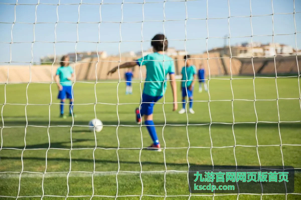 都市奇缘：新章节开服信息封面